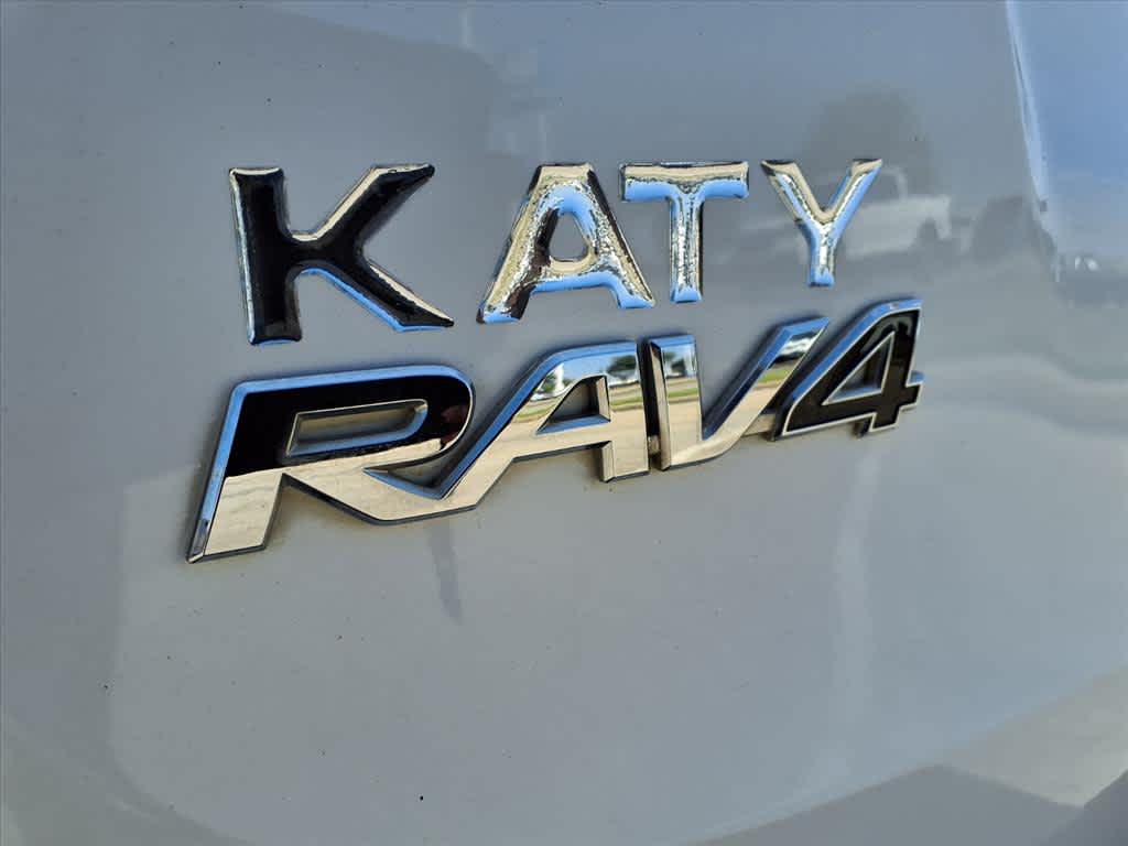 Thumbnail: 2014 Toyota RAV4 - 7