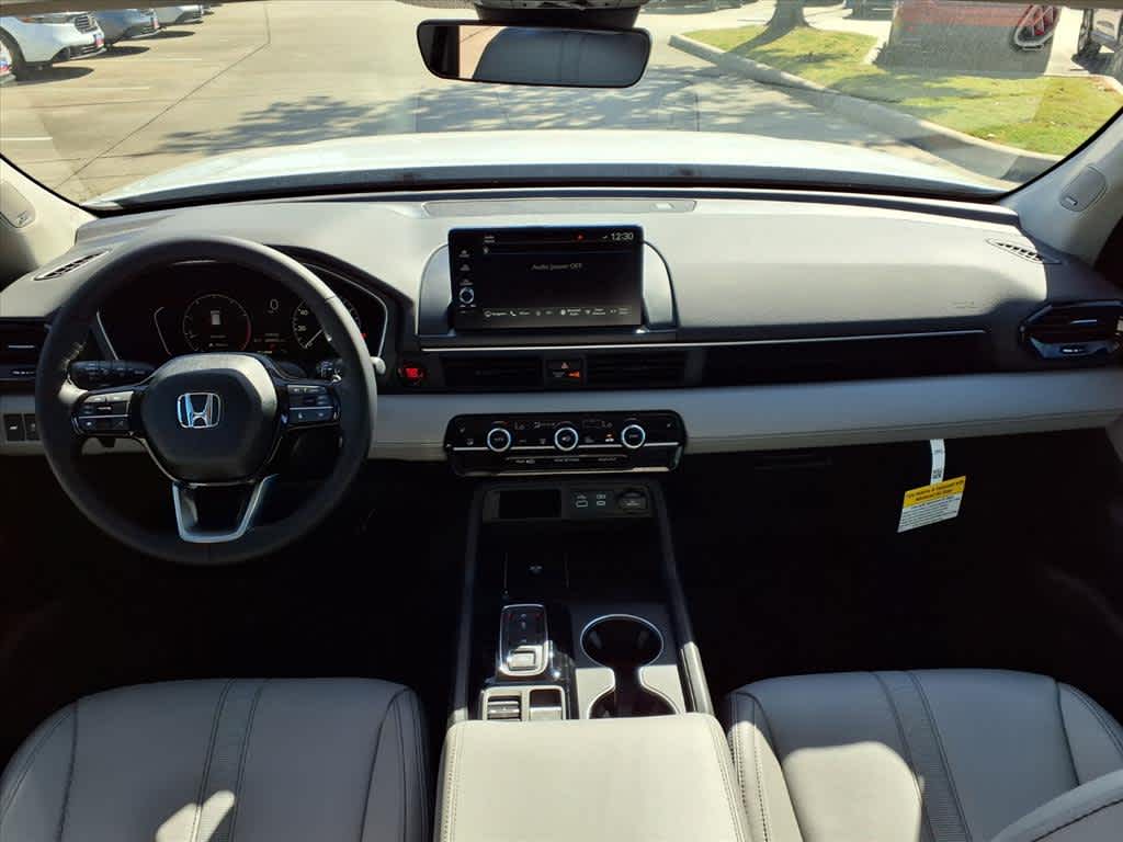 Thumbnail: 2025 Honda Pilot - 11