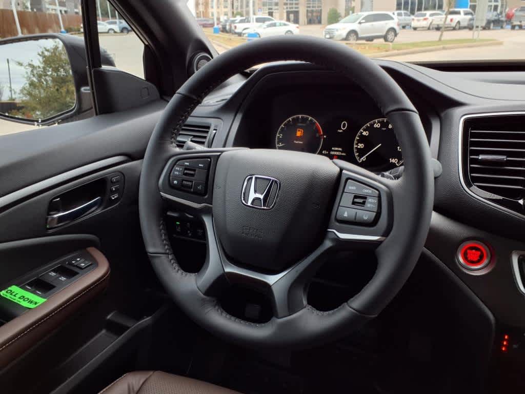 Thumbnail: 2025 Honda Ridgeline - 15