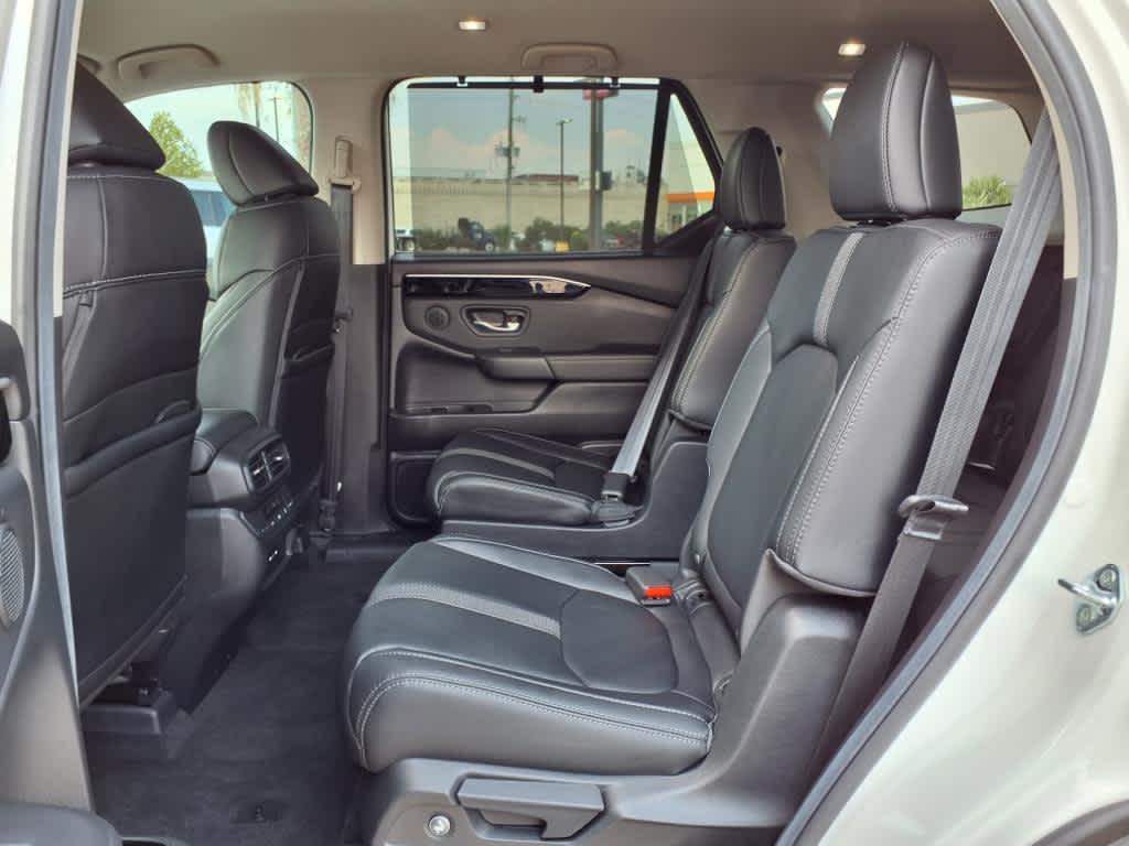Thumbnail: 2025 Honda Pilot - 13