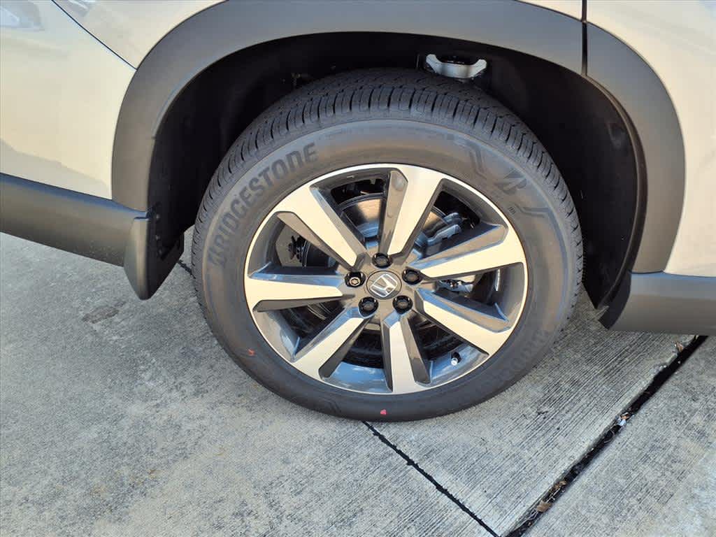 Thumbnail: 2025 Honda Pilot - 8