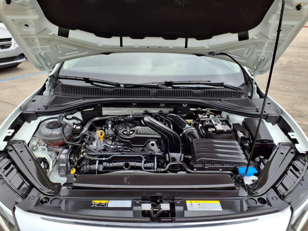 2023 Volkswagen Jetta SE 9