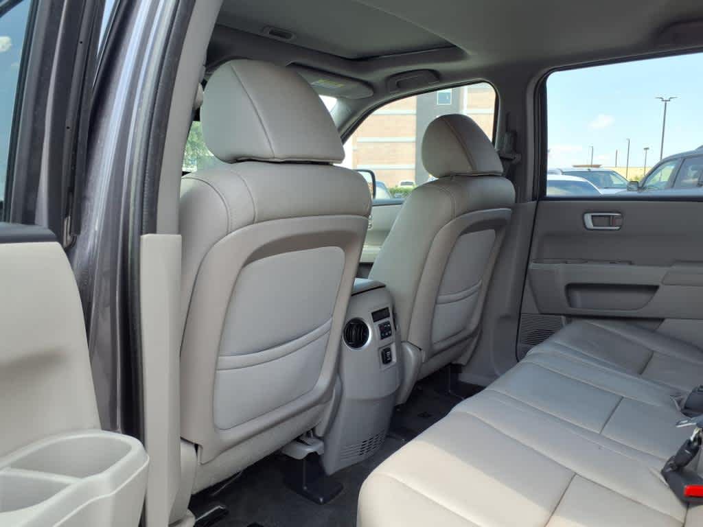 Thumbnail: 2015 Honda Pilot - 12