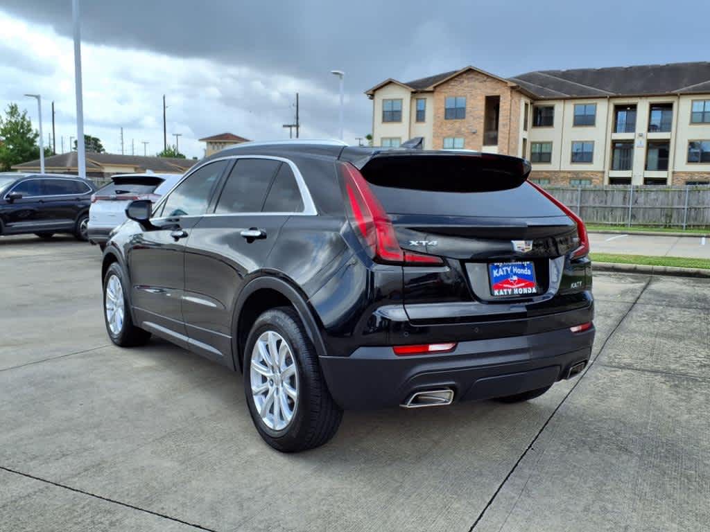 Thumbnail: 2021 Cadillac XT4 - 4