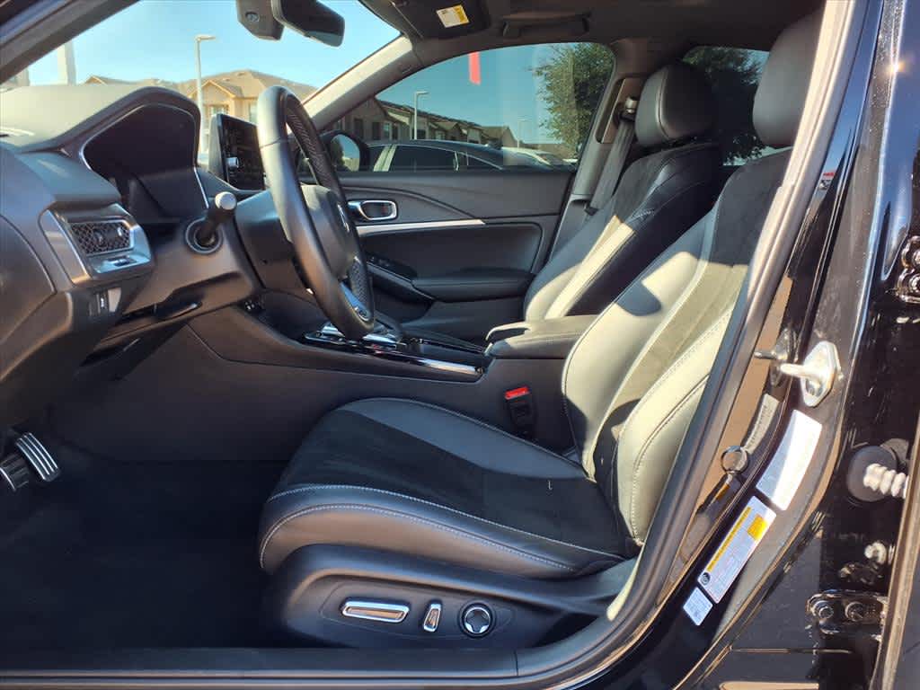 Thumbnail: 2025 Acura Integra - 12