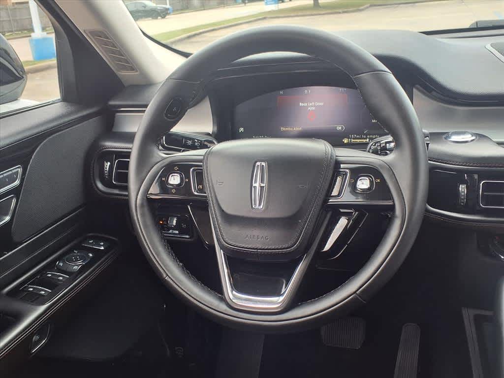 Thumbnail: 2024 Lincoln Aviator - 15