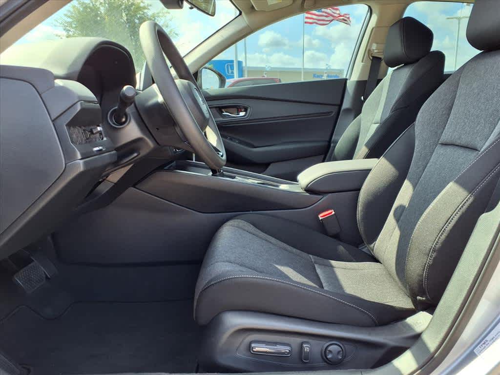 Thumbnail: 2025 Honda Accord - 11