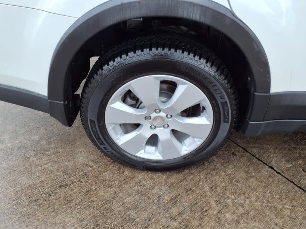 Thumbnail: 2012 Subaru Outback - 8