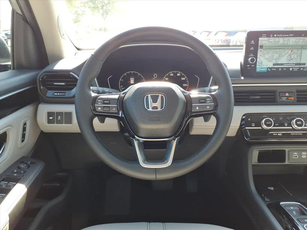 Thumbnail: 2025 Honda Pilot - 15