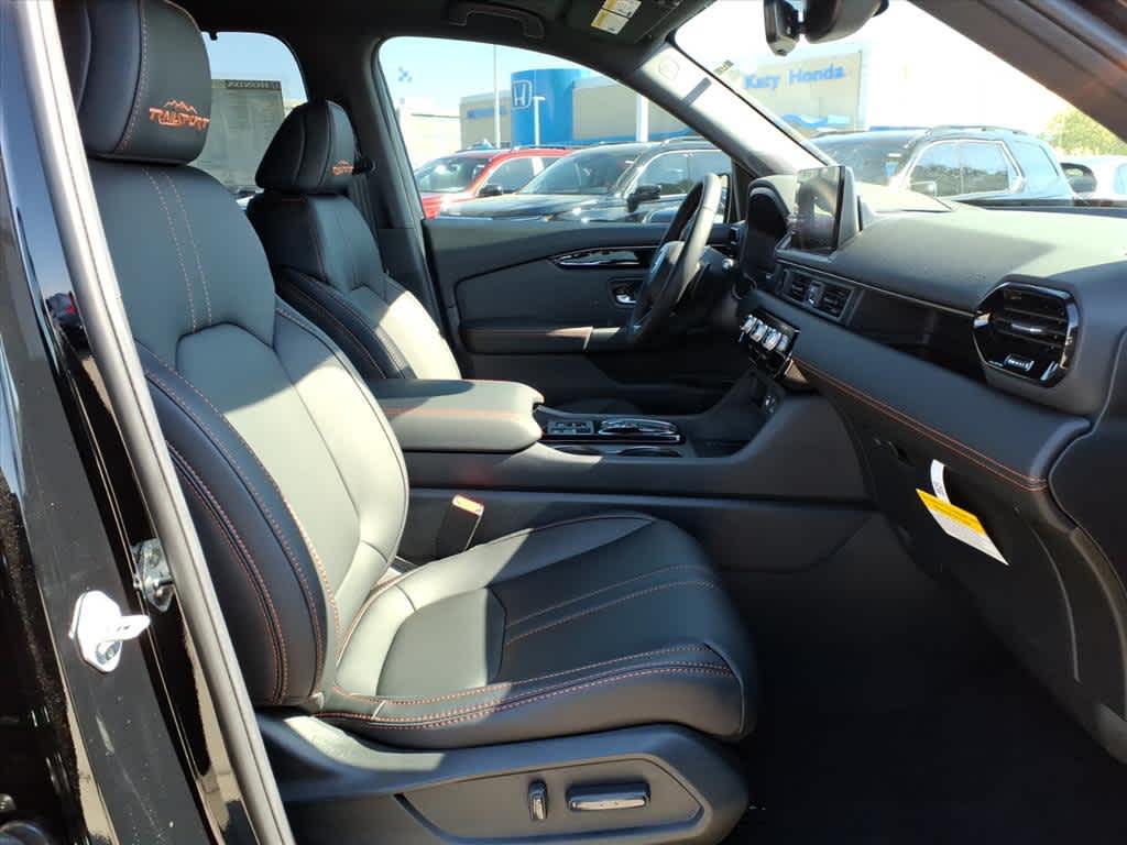 Thumbnail: 2025 Honda Pilot - 14