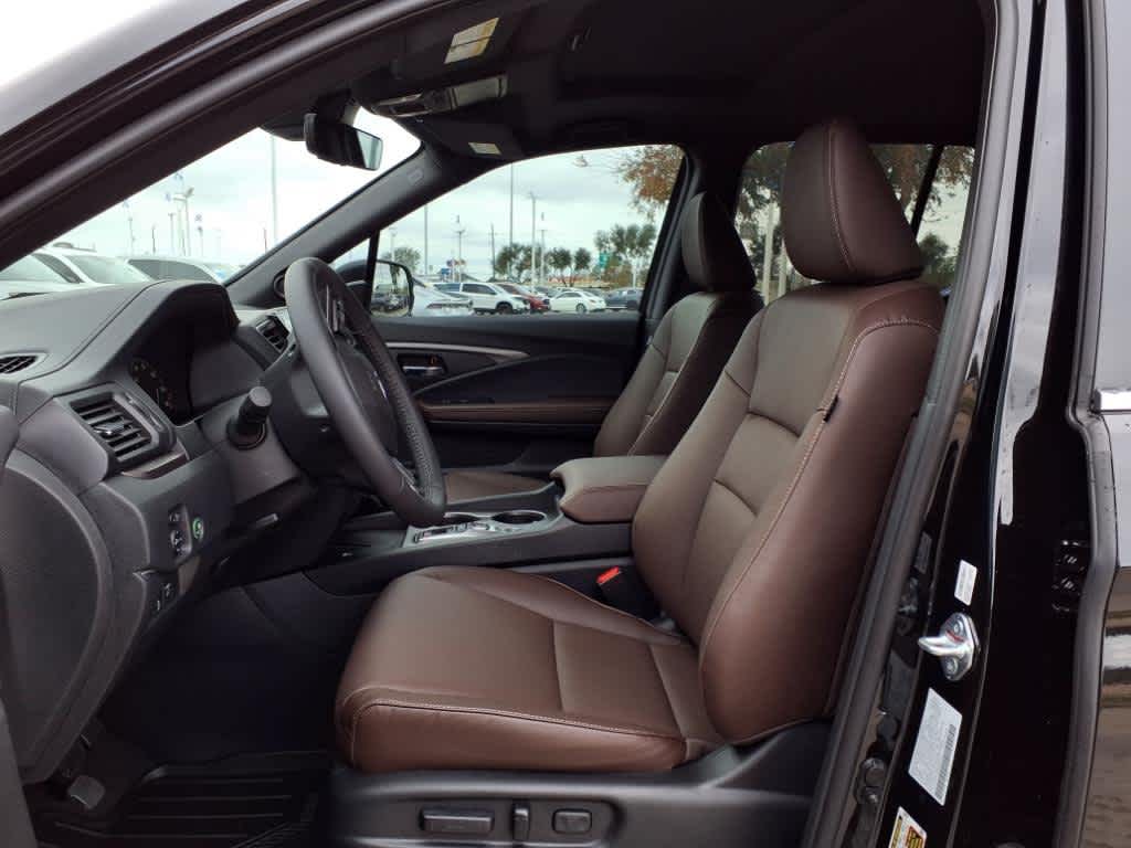 Thumbnail: 2025 Honda Ridgeline - 11