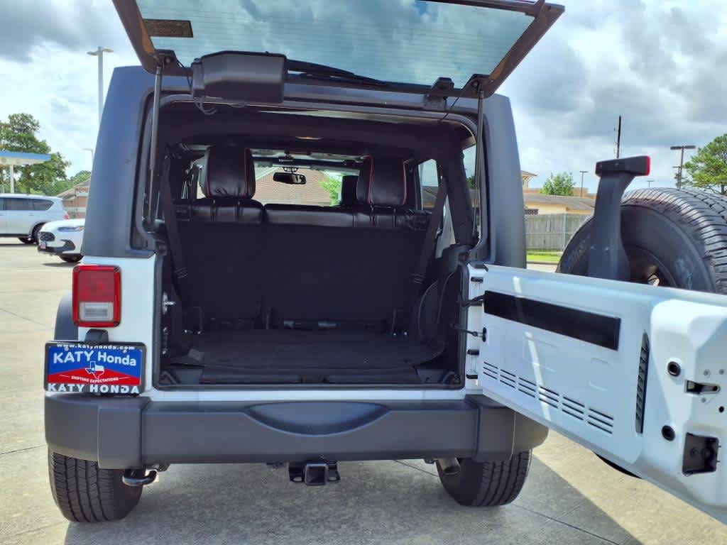 Thumbnail: 2018 Jeep Wrangler - 19