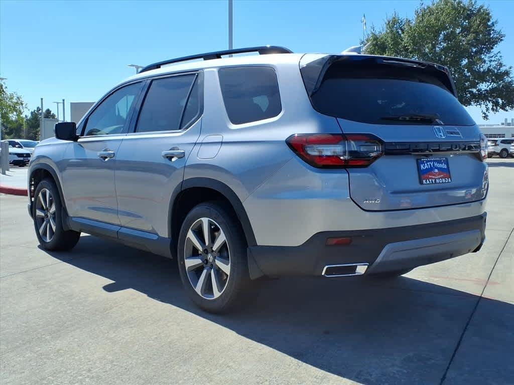 New 2025 Honda Pilot Touring SUV
