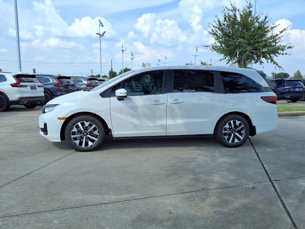 Thumbnail: 2026 Honda Odyssey - 3