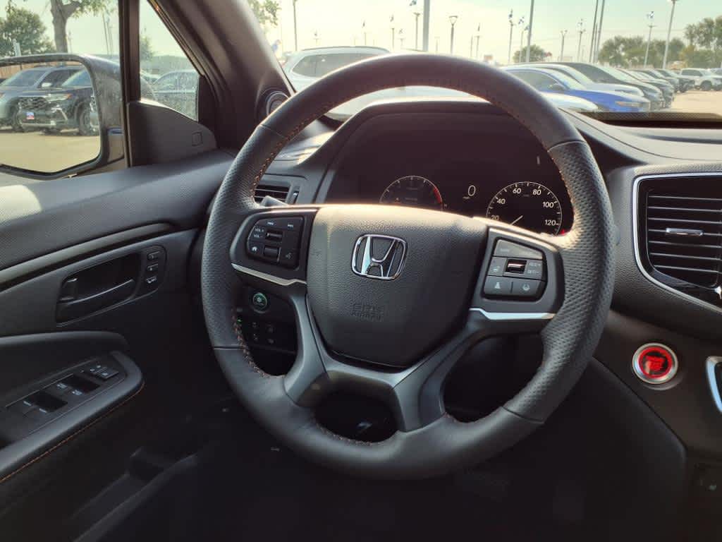 Thumbnail: 2025 Honda Ridgeline - 15