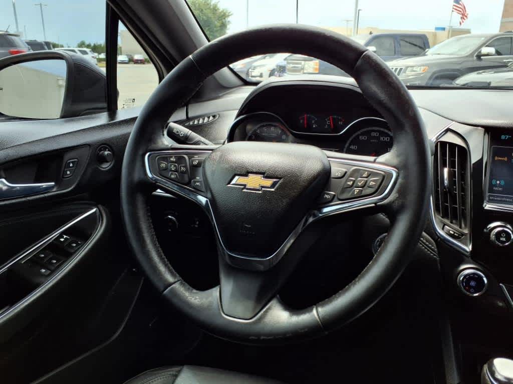 Thumbnail: 2016 Chevrolet Cruze - 15