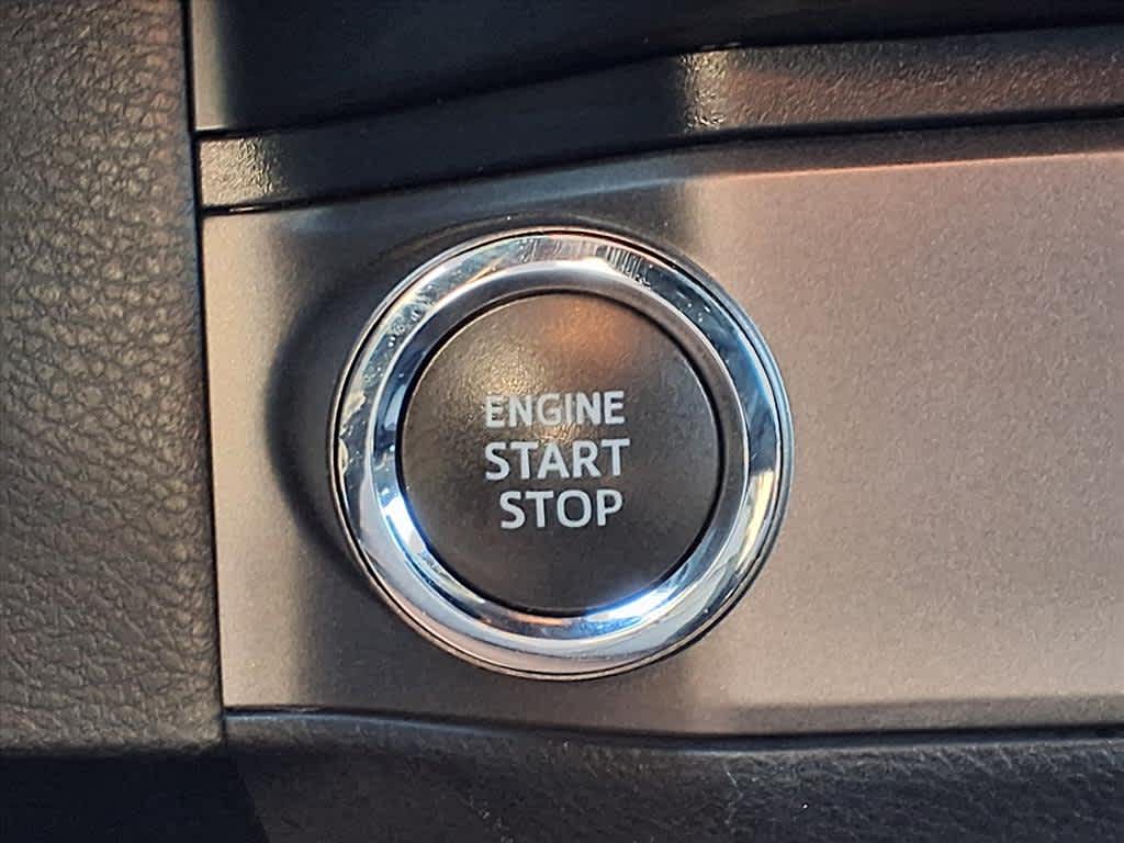 Thumbnail: 2020 Toyota Tacoma - 23