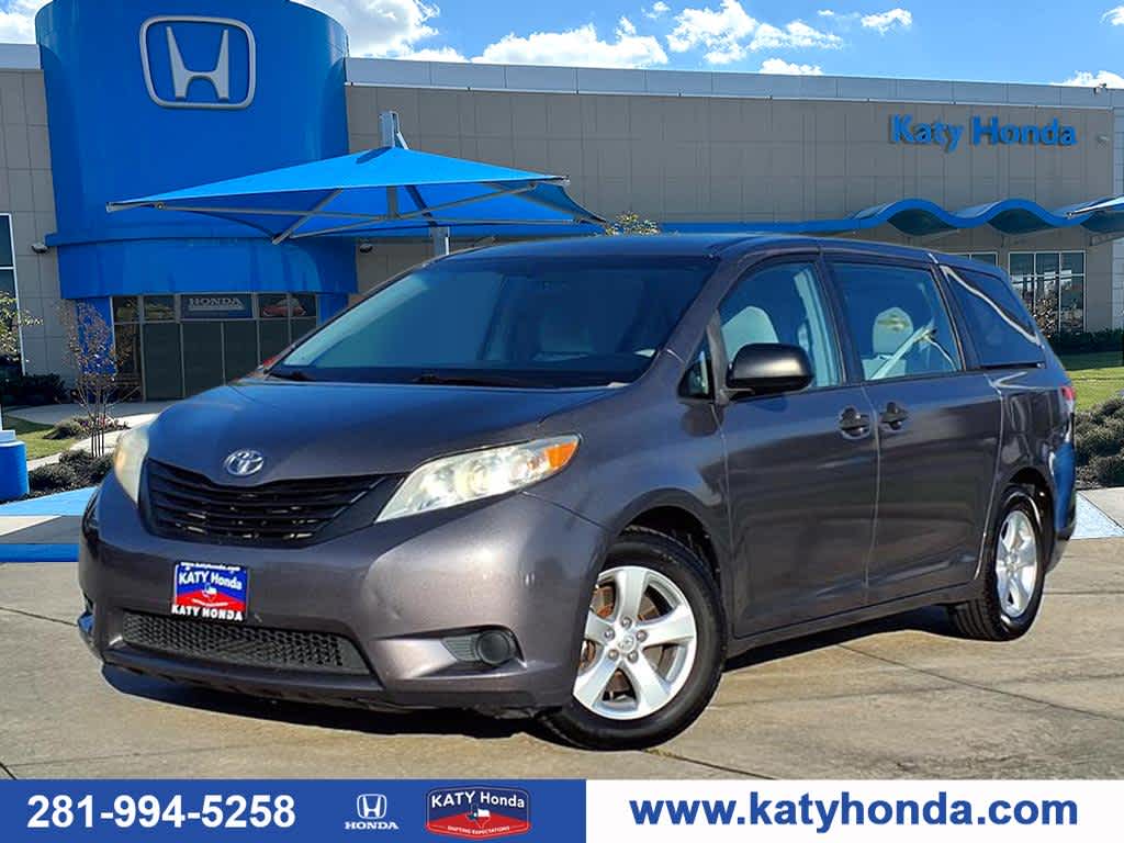 2013 Toyota Sienna L -
                  Katy, TX