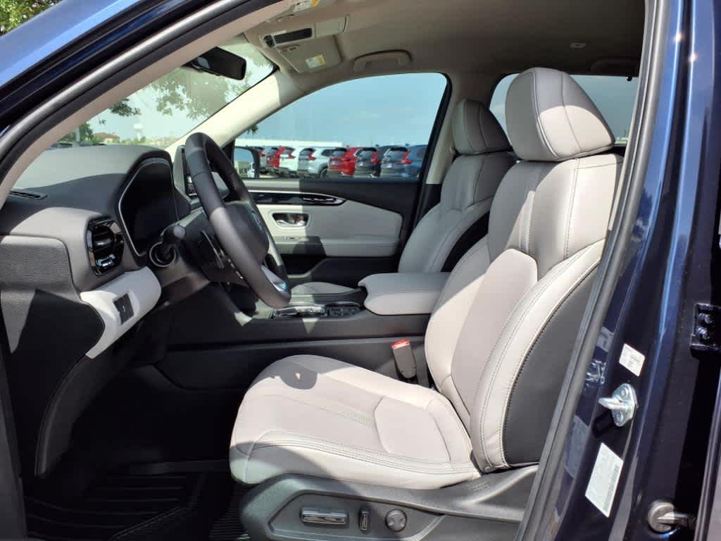 Thumbnail: 2025 Honda Pilot - 11