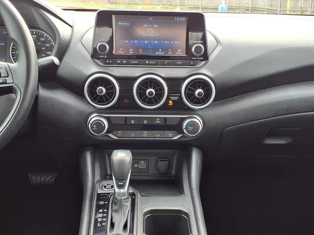 Thumbnail: 2024 Nissan Sentra - 16