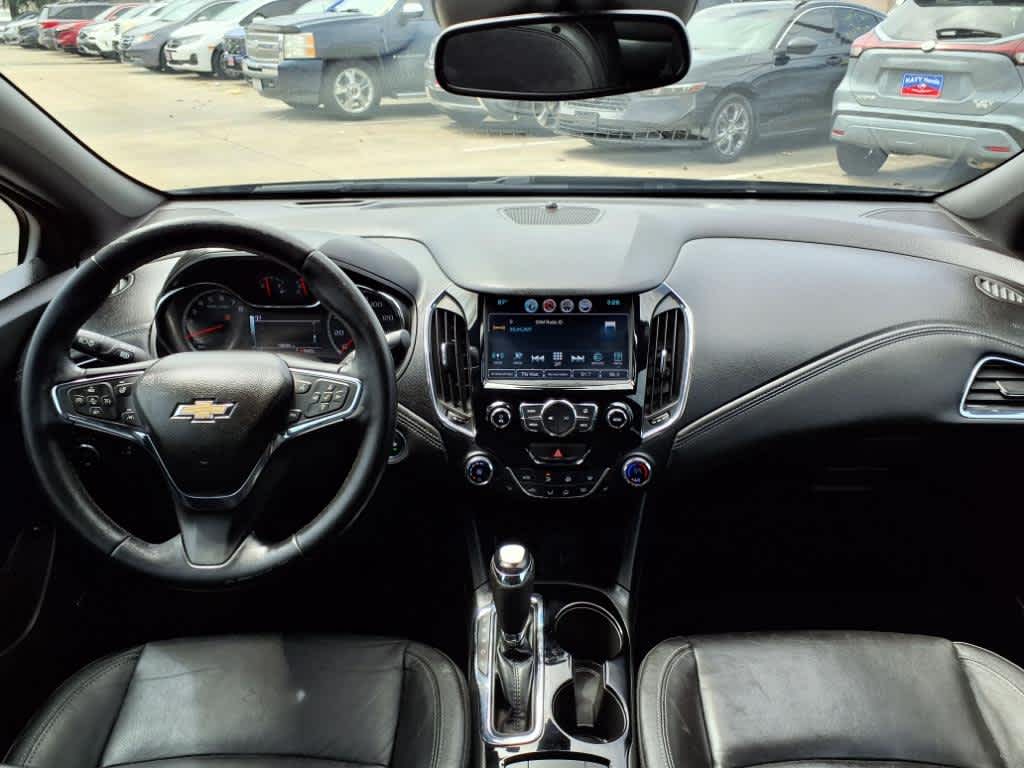 Thumbnail: 2016 Chevrolet Cruze - 10