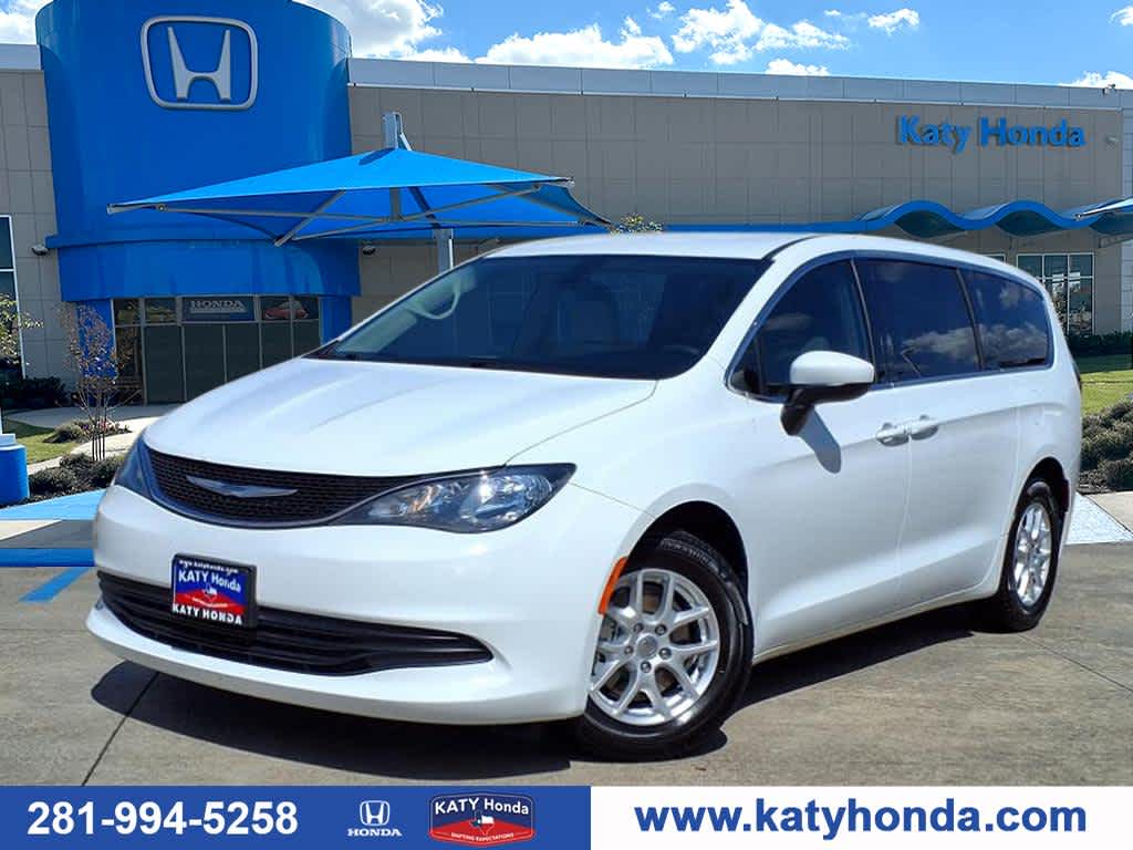 2017 Chrysler Pacifica LX -
                  Katy, TX