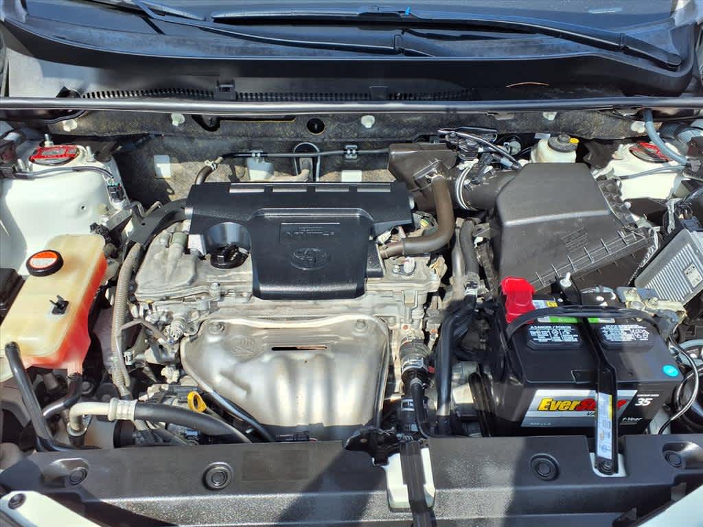 Thumbnail: 2014 Toyota RAV4 - 10