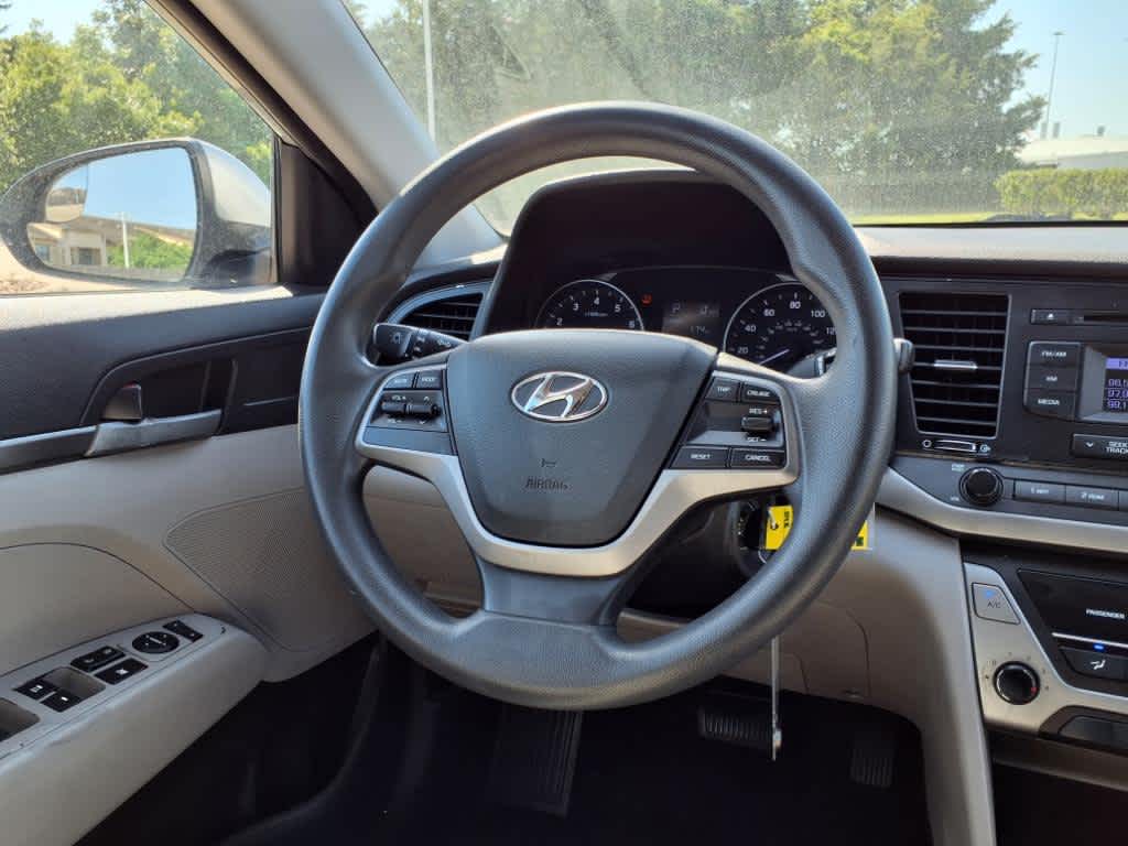 Thumbnail: 2017 Hyundai Elantra - 15