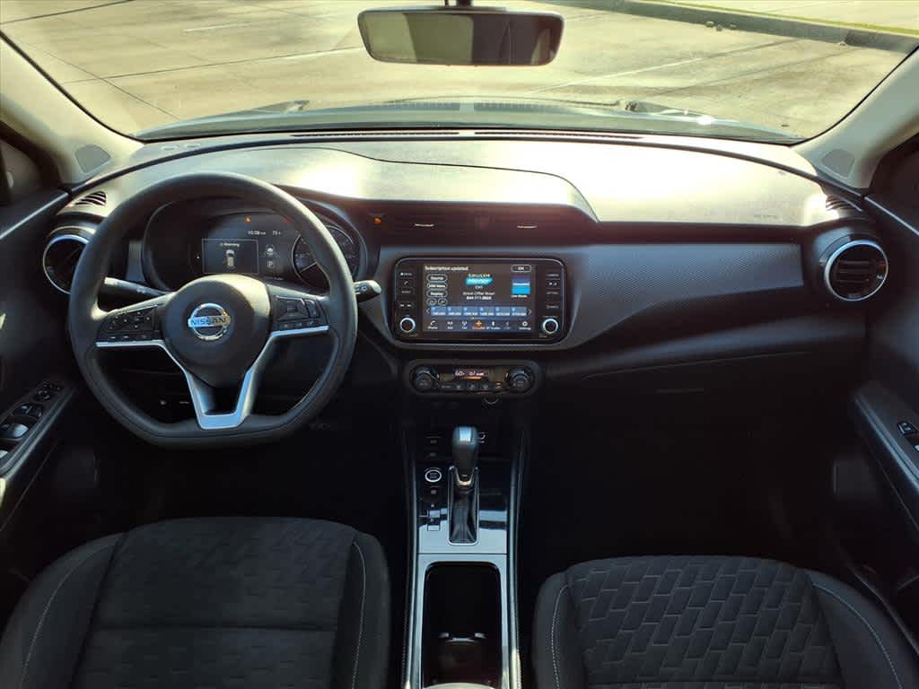 Thumbnail: 2021 Nissan Kicks - 15