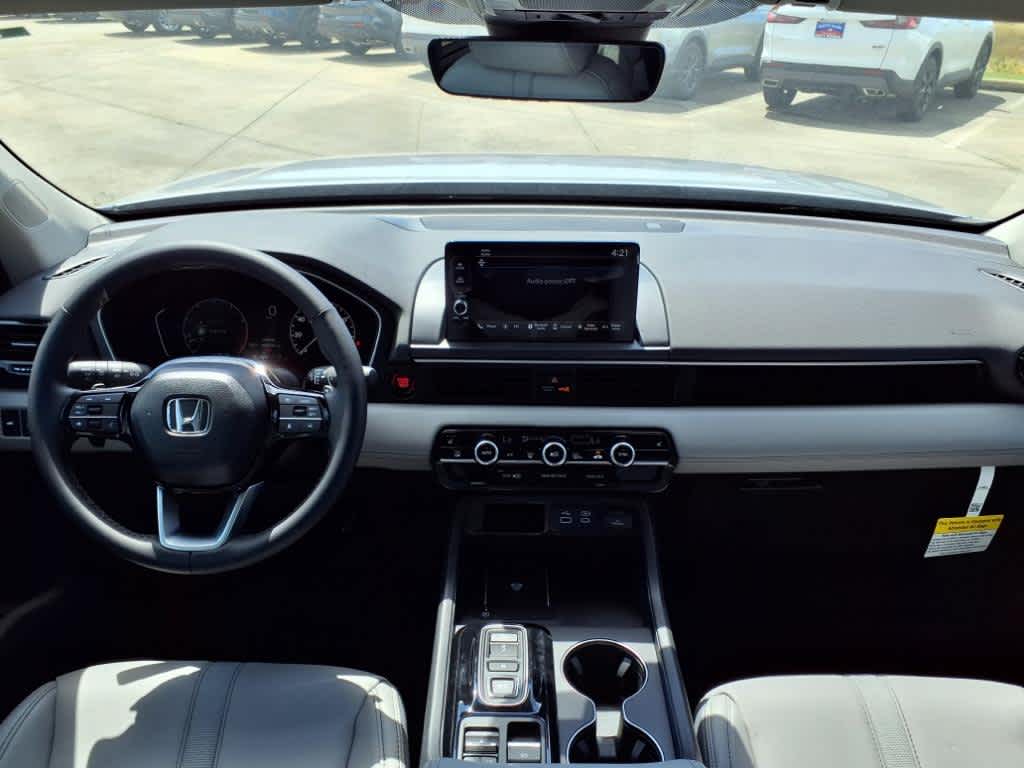 Thumbnail: 2025 Honda Pilot - 10