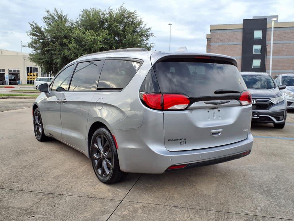 2020 Chrysler Pacifica Touring Plus 35th Anniversary photo 4