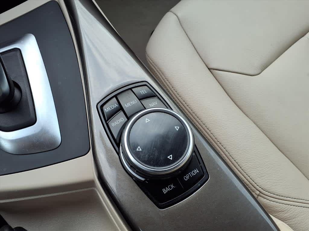 Thumbnail: 2014 BMW 2 Series - 21