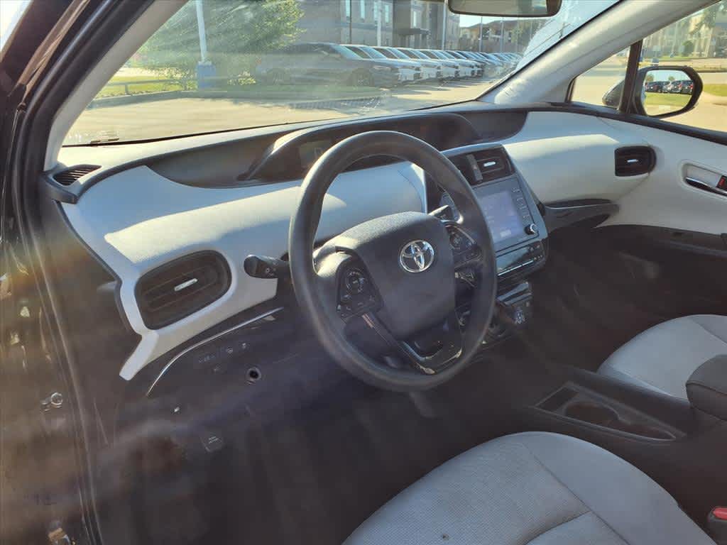 Thumbnail: 2022 Toyota Prius - 2