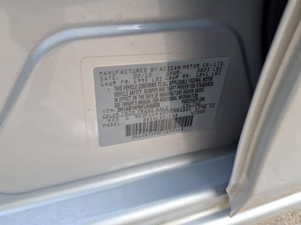 Thumbnail: 2015 Nissan Sentra - 21