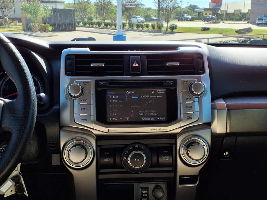 Thumbnail: 2018 Toyota 4Runner - 16