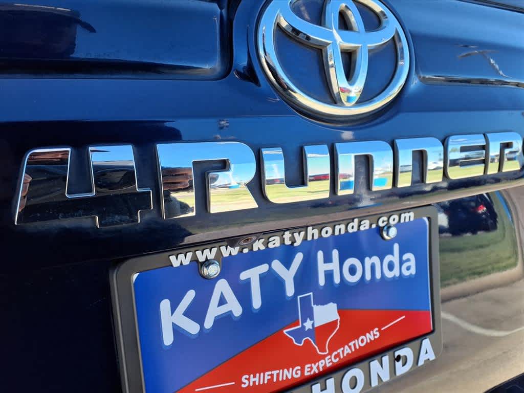 Thumbnail: 2018 Toyota 4Runner - 7