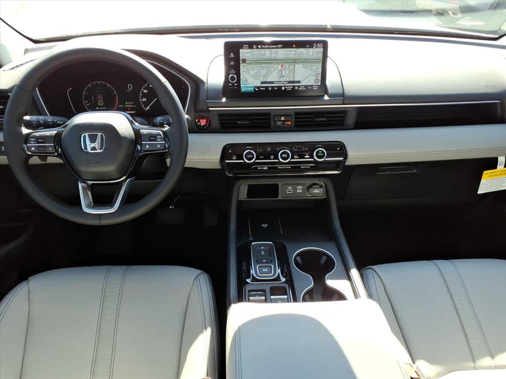 Thumbnail: 2025 Honda Pilot - 10