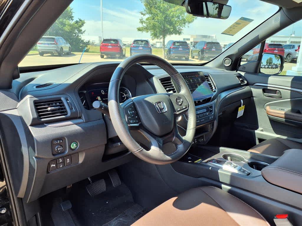 2025 Honda Passport EX-L photo 2