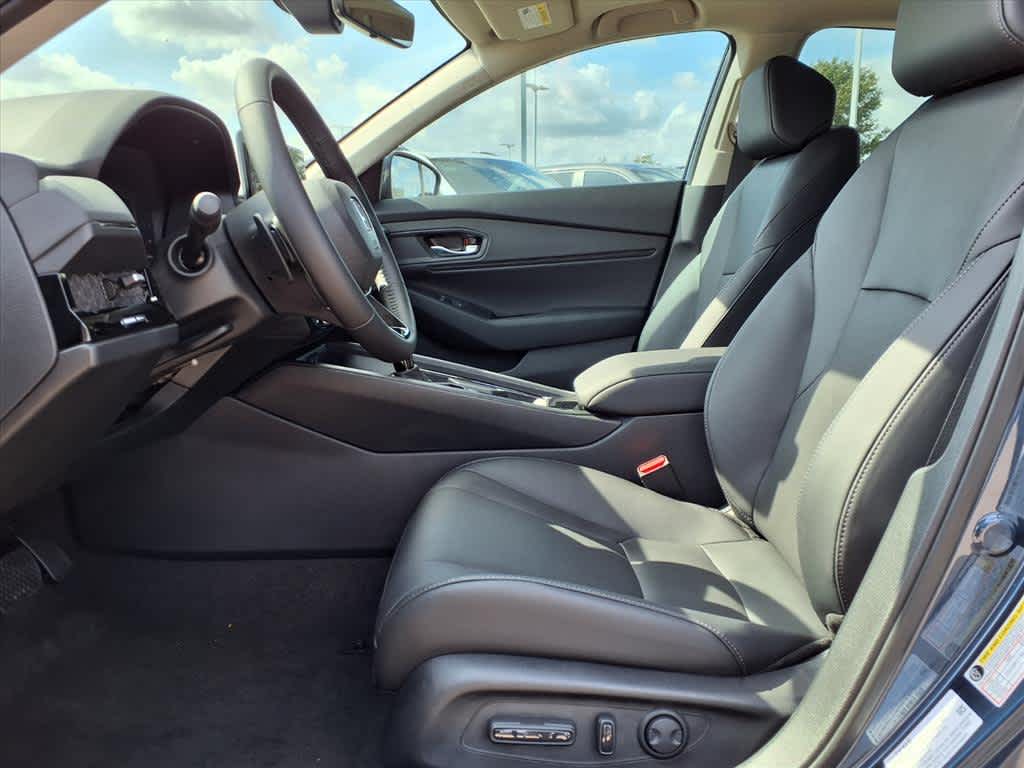 Thumbnail: 2025 Honda Accord - 11