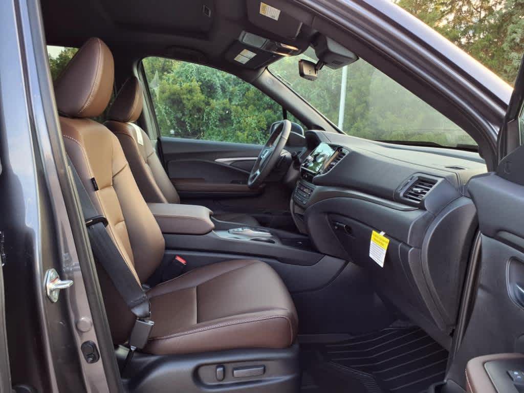 Thumbnail: 2025 Honda Ridgeline - 14