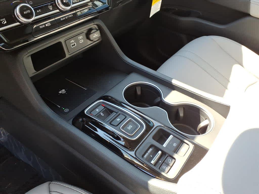 Thumbnail: 2025 Honda Pilot - 17