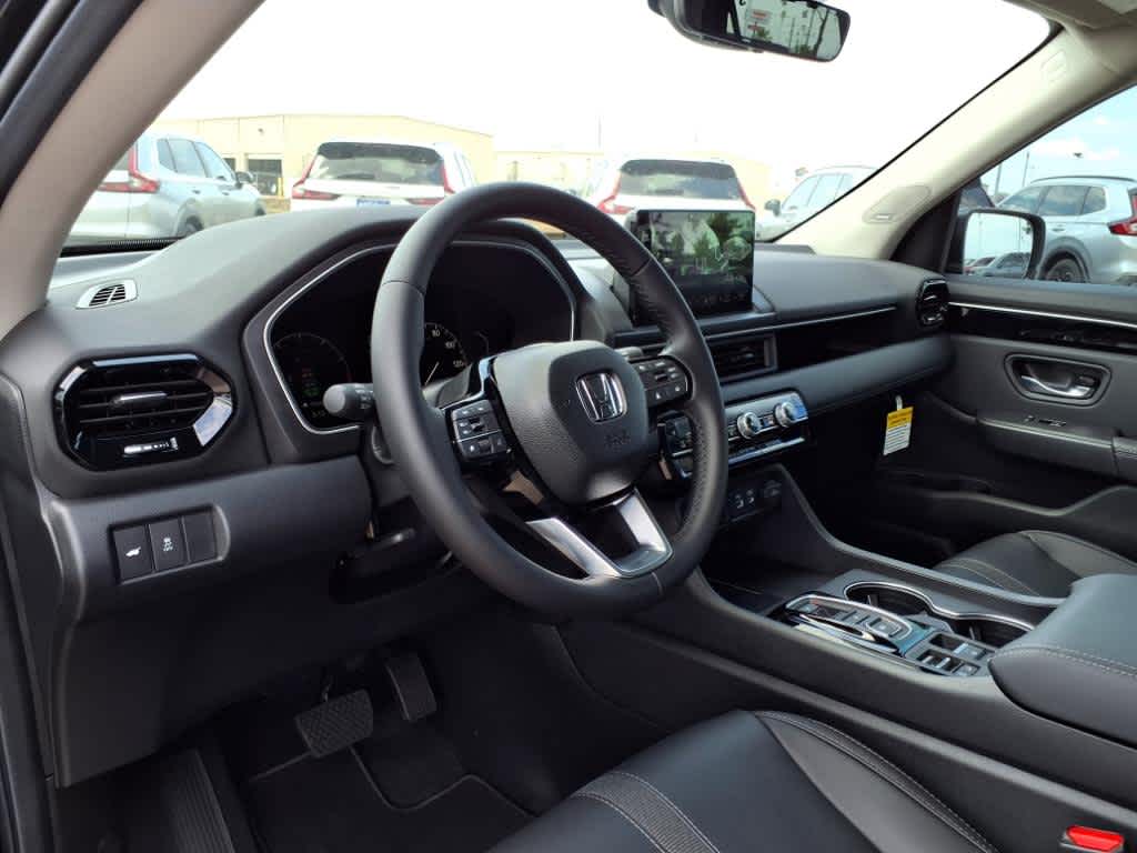 Thumbnail: 2025 Honda Pilot - 2