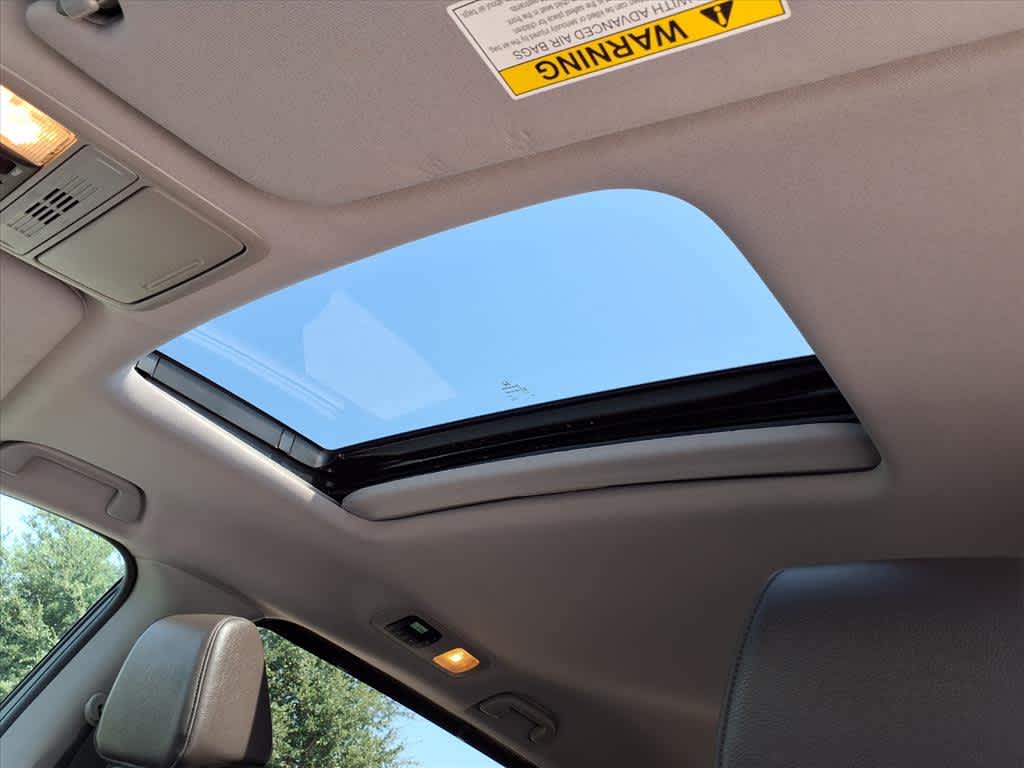 Thumbnail: 2018 Honda Odyssey - 22