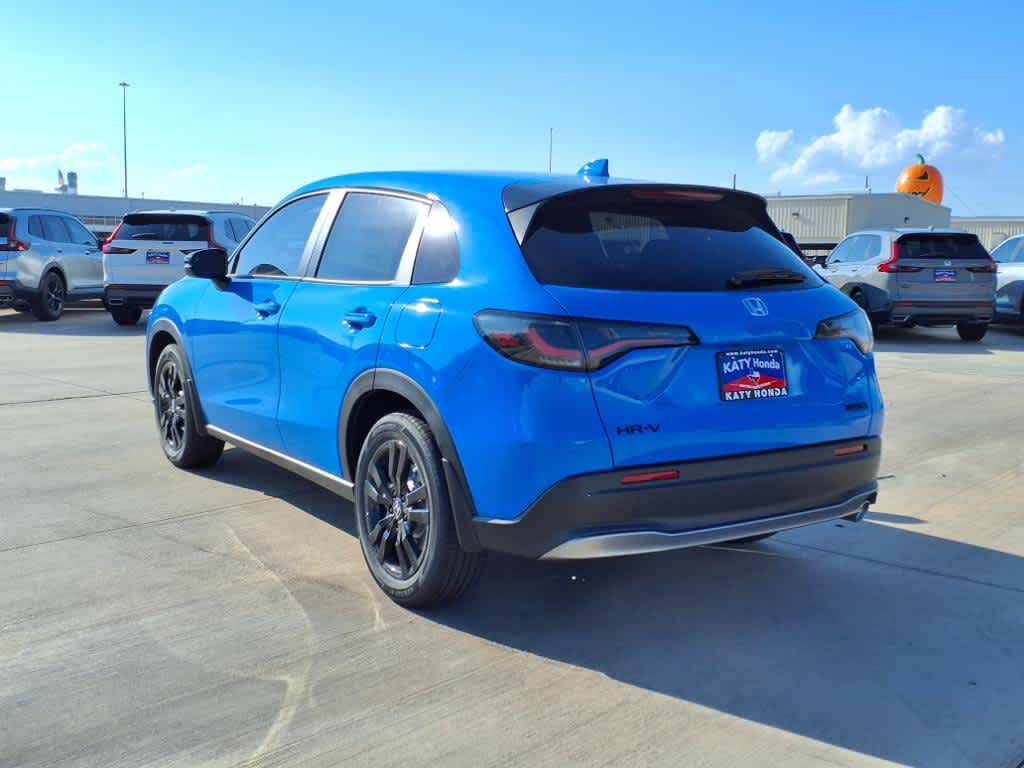 Thumbnail: 2026 Honda HR-V - 4