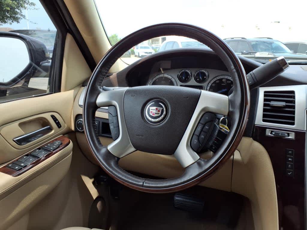 Thumbnail: 2013 Cadillac Escalade - 15