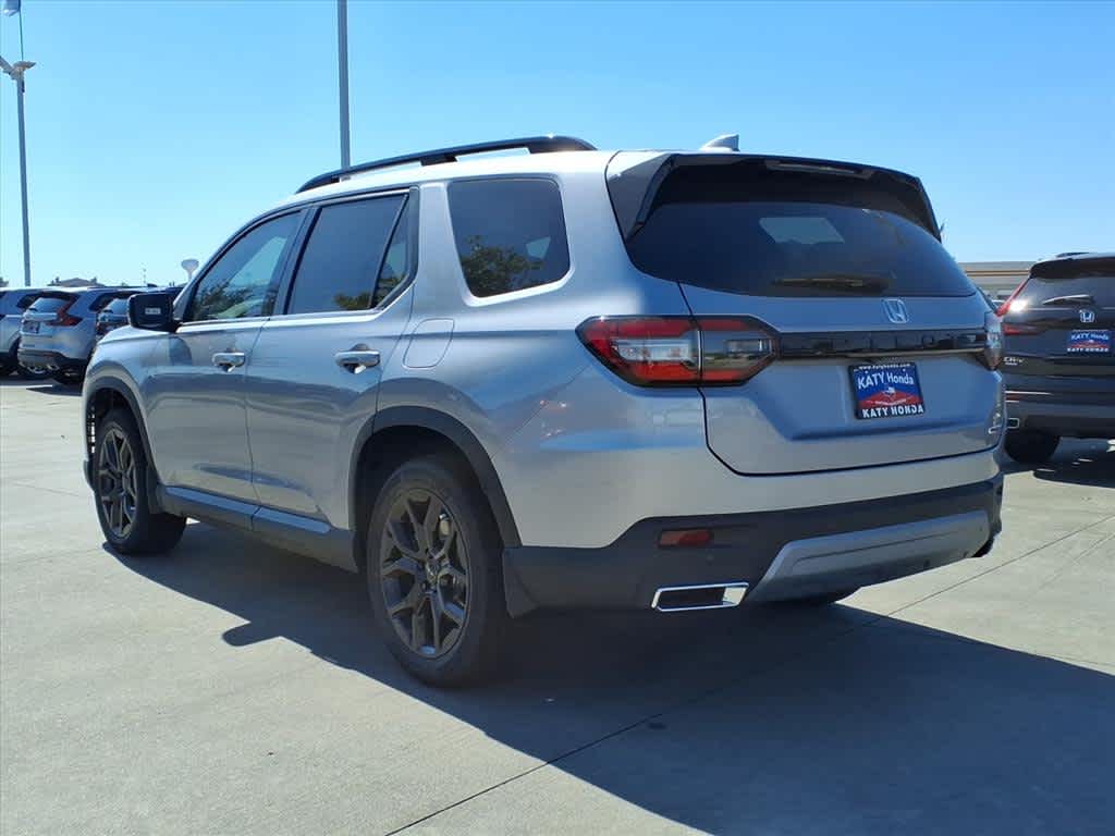 Thumbnail: 2025 Honda Pilot - 4