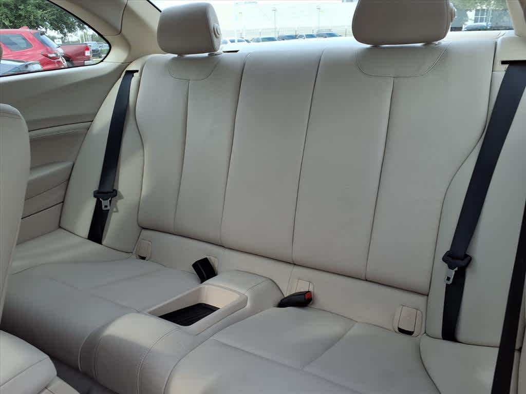 Thumbnail: 2014 BMW 2 Series - 12