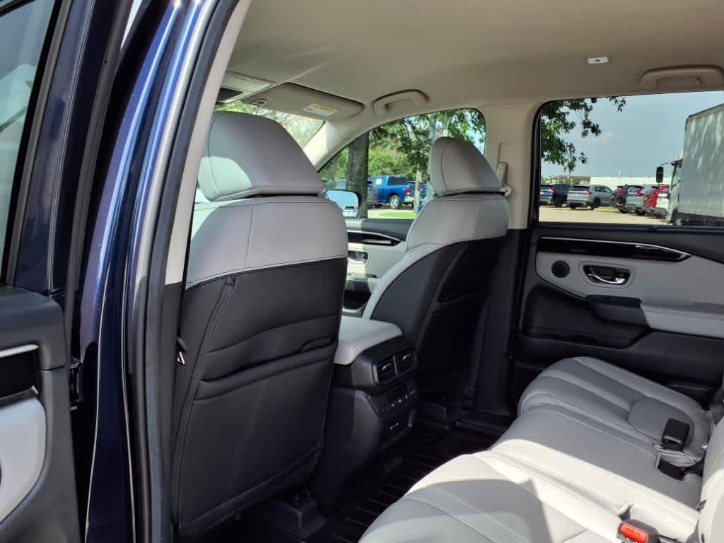 Thumbnail: 2025 Honda Pilot - 12