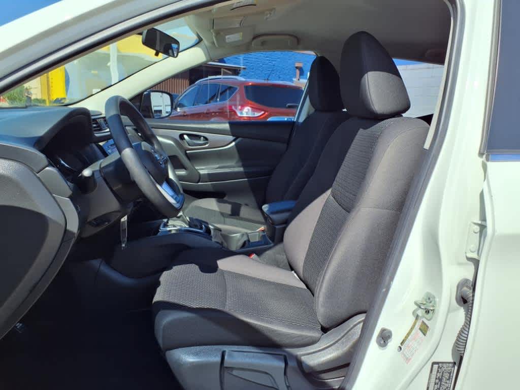 2019 Nissan Rogue Sport S 11