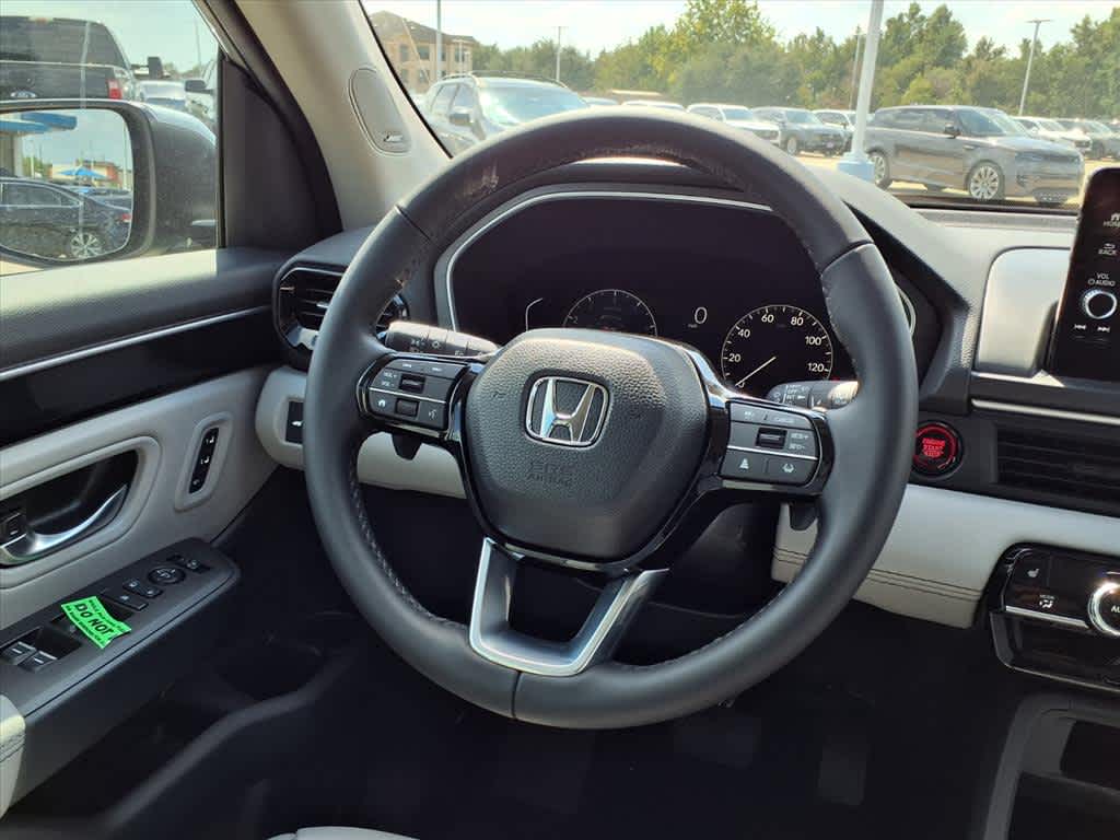 Thumbnail: 2025 Honda Pilot - 15